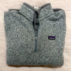 Women’s Gray Patagonia Quarter Zip